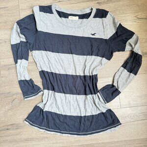 Vintage Hollister Women’s Classic Striped Long Sleeve Shirt